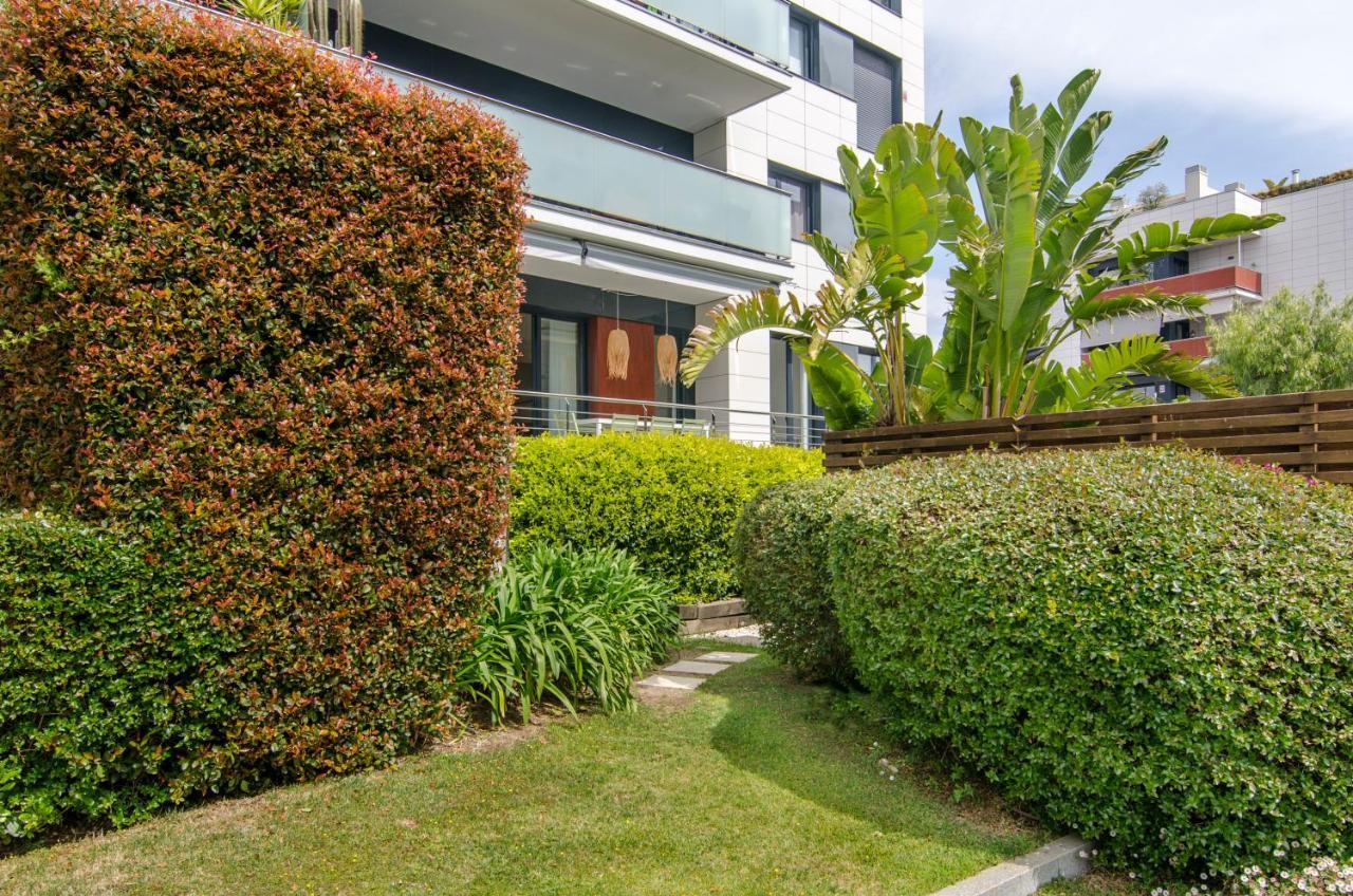 Sitges Spaces Garden Paradise 3 Bedroom, 3 Bathroom, Huge Private Garden-Terrace, Pool- Sleeps Up To 8 מראה חיצוני תמונה